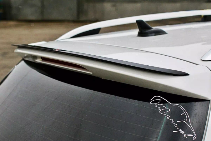 Spoiler dachowy Maxton Volkswagen Passat B7 R-Line Variant (czarny połysk)