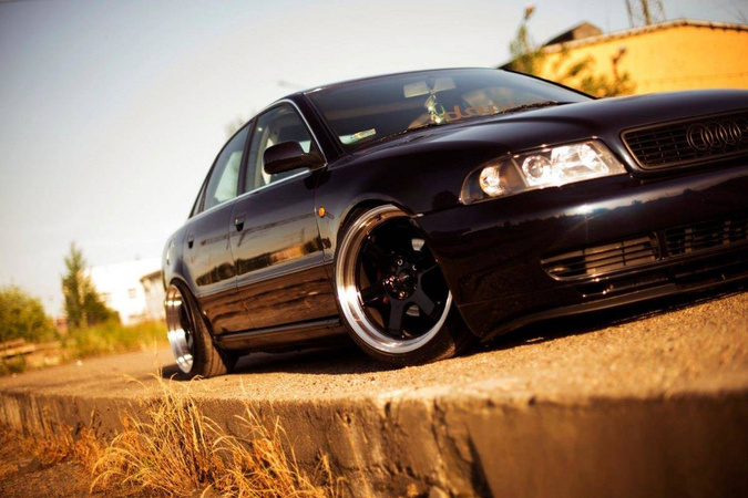 Felga aluminiowa 16" Japan Racing JR12 16x9 ET10 4x100/114 Gloss Black w/MachinedLip